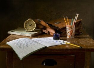 still-life-851328_640